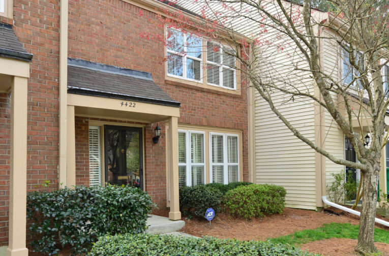4422 Chowning Way, Atlanta, GA 30338