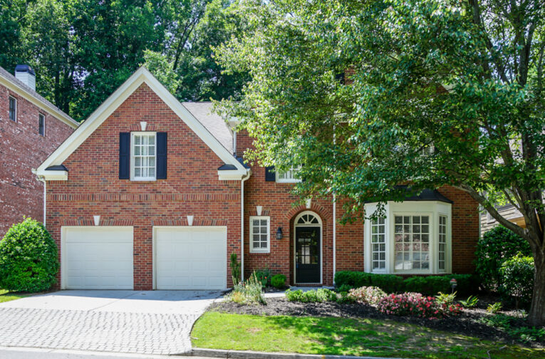 3194 Windsor Lake Drive NE, Brookhaven, GA 30319