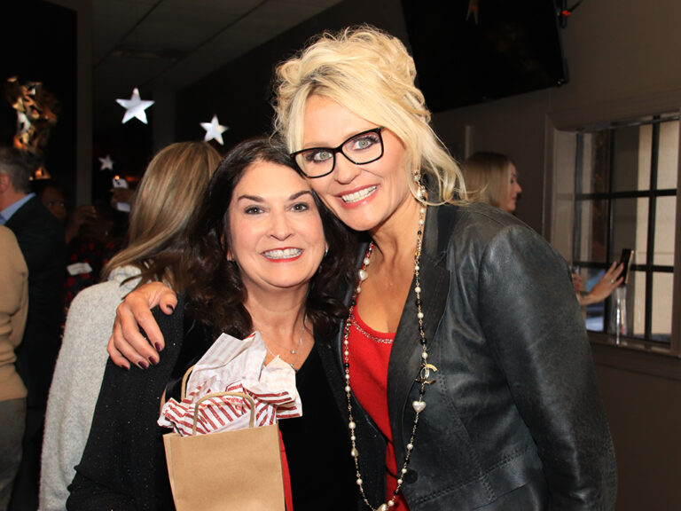 22 Collette McDonald & Associates - Caryn DeOliviera 3005